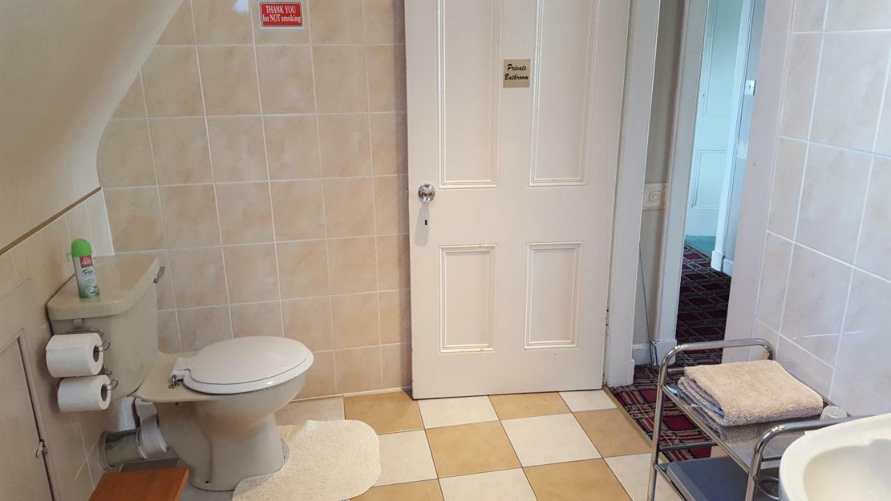 Strathcona Guesthouse Перт Экстерьер фото
